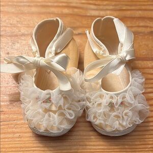 White Ruffle Mary Jane Shoes